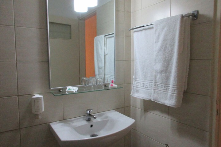 Room 26 of 52