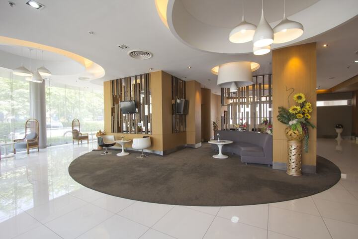 Hotel Interior 4 of 30