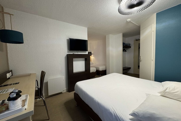 Room 21 of 56