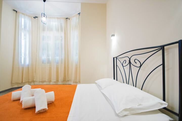 Room 14 of 44