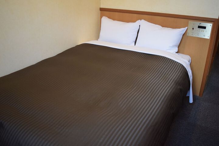 Room 4 of 55