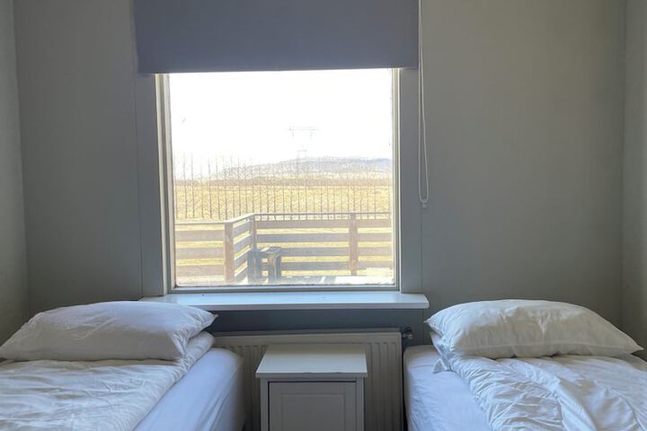 Room 10 of 90