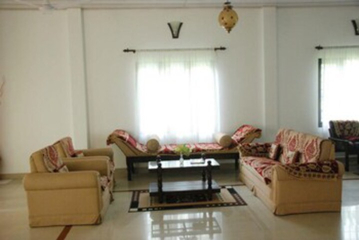Room 7 of 14