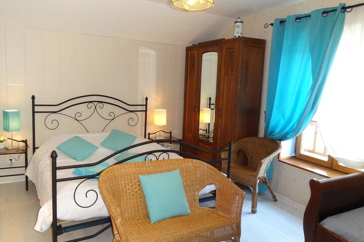 Room 5 of 5