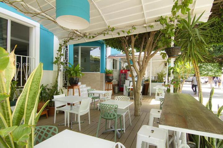 Terrace/Patio 4 of 23