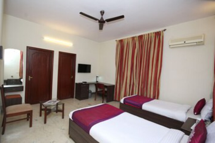 Room 20 of 23