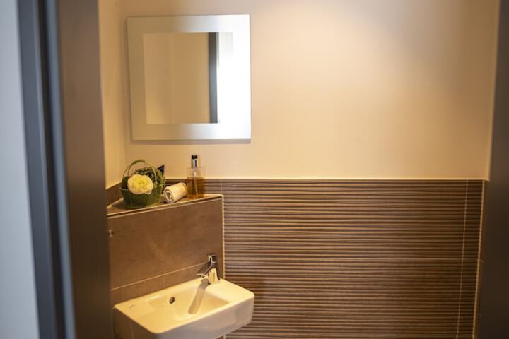 Room 40 of 73