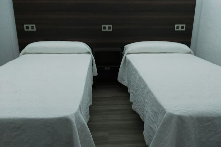 Room 13 of 59