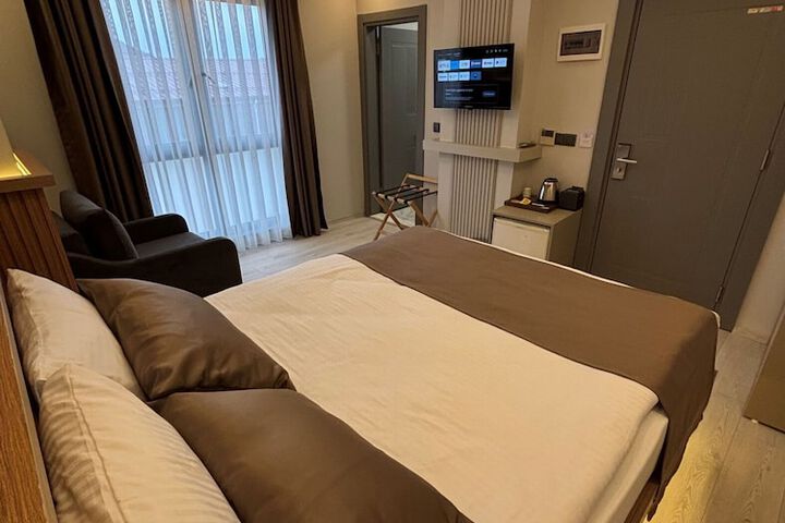 Room 14 of 41