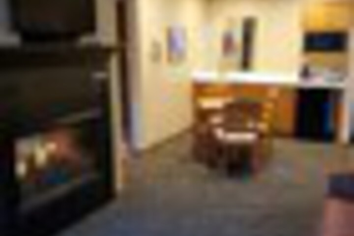 Room 65 of 279