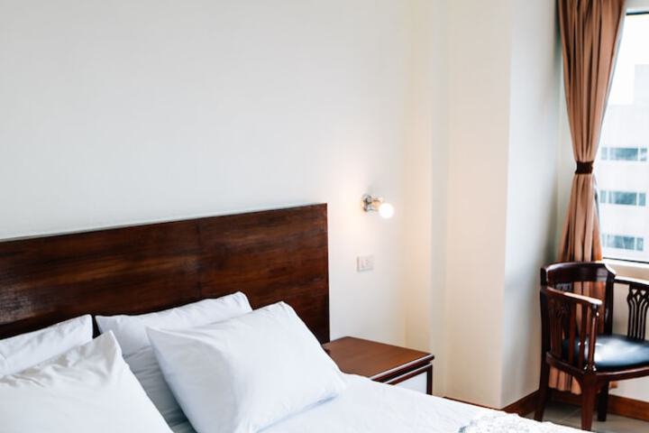 Room 20 of 76