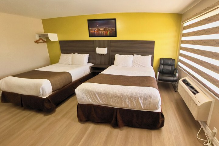 Room 20 of 39