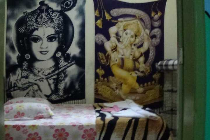 Room 21 of 57