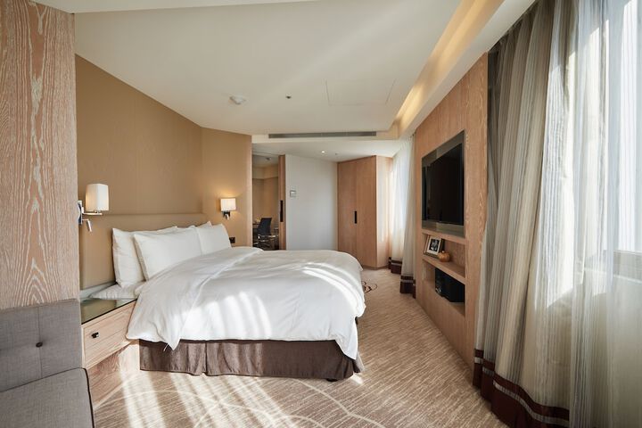 Room 40 of 86