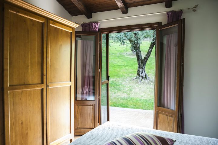 Room 10 of 85