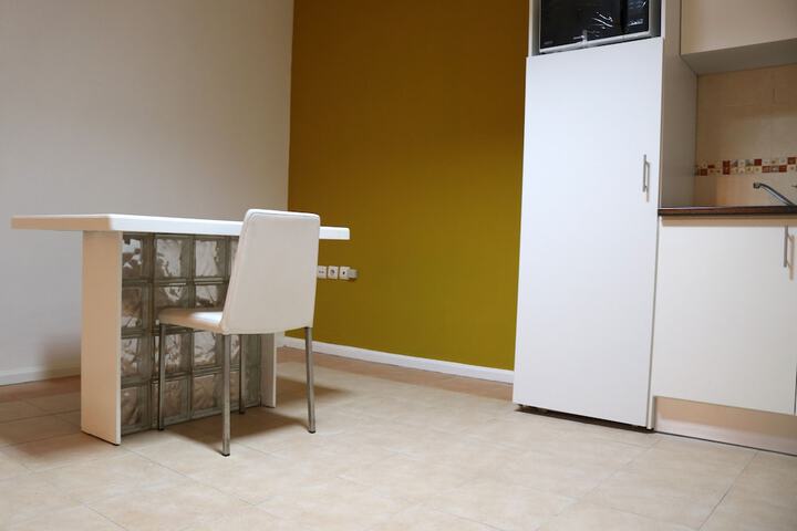 Room 8 of 26