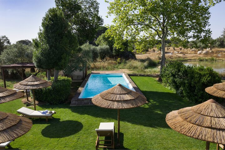 Pool 49 of 75