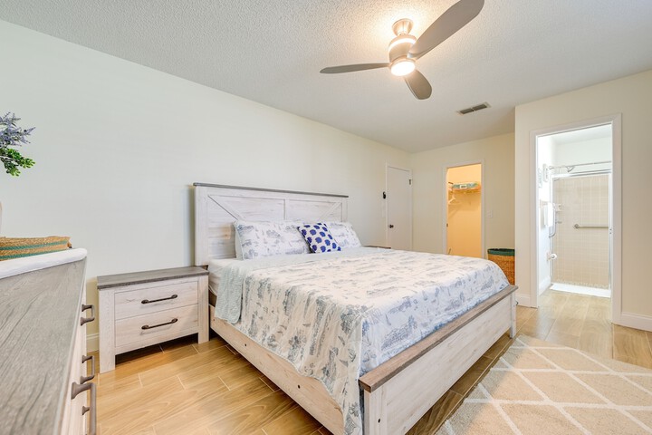 Room 2 of 26