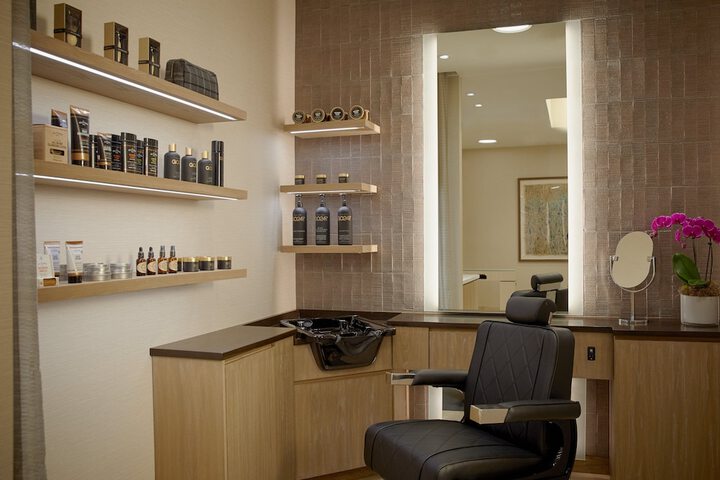 Hair salon