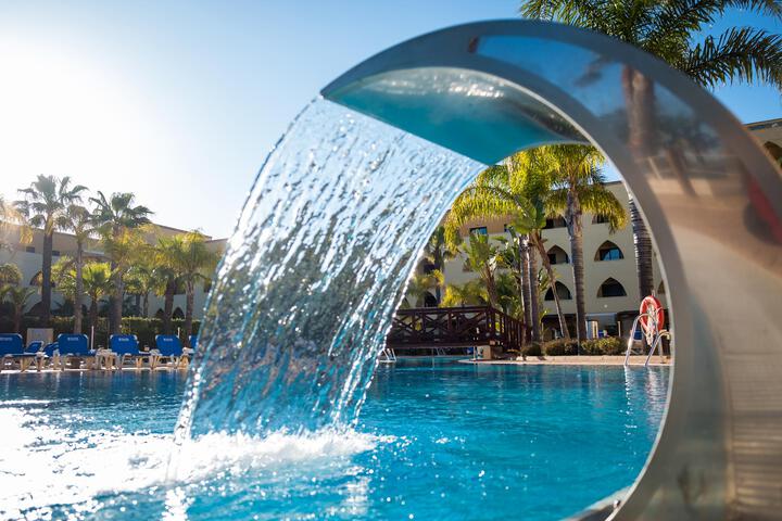 Pool Hotel