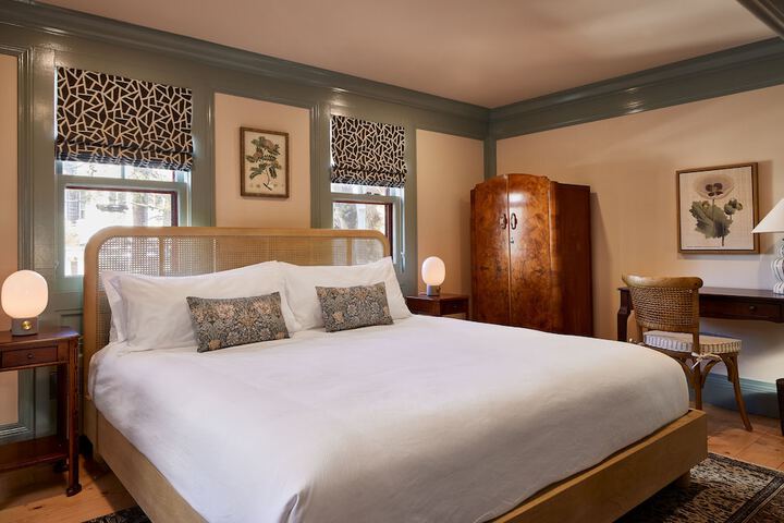 Room 20 of 46