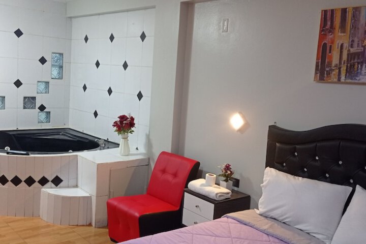Room 14 of 38