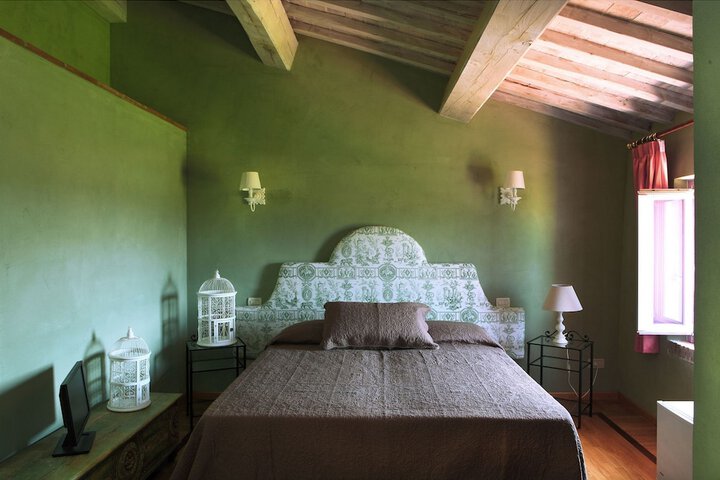 Room 4 of 71
