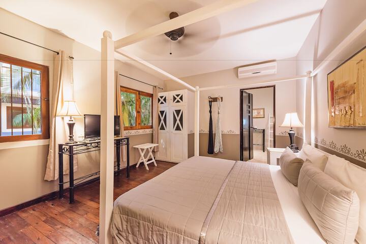Room 8 of 41