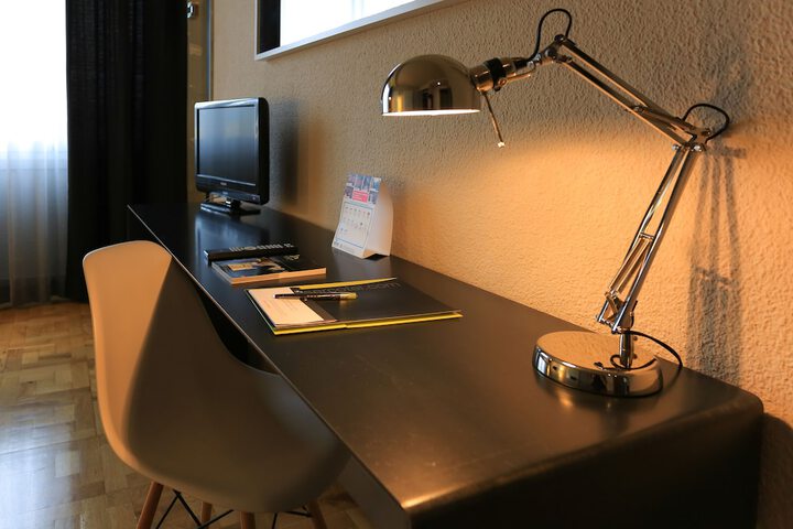 In-room business center