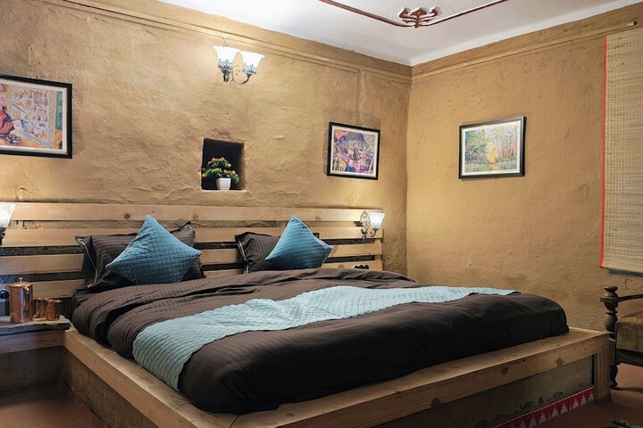 Room 16 of 78