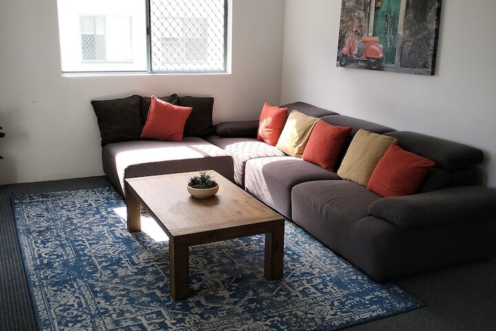 Room 10 of 66