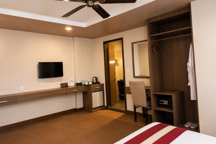 Room 15 of 45