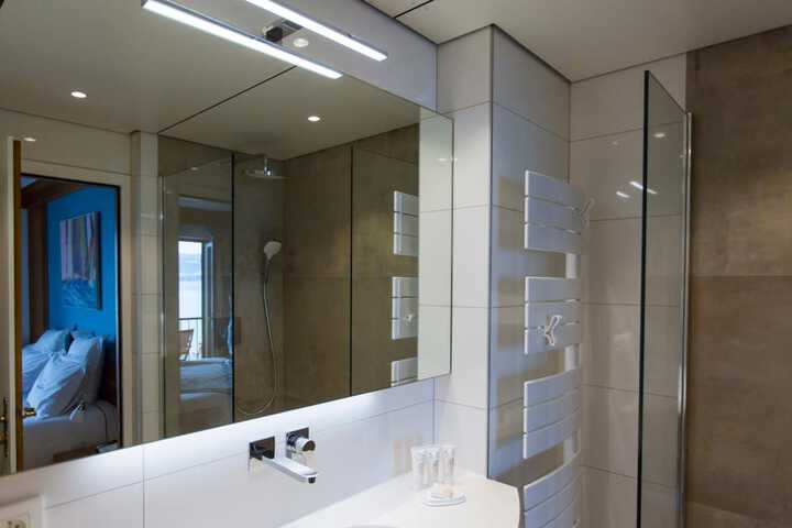 Room 14 of 46