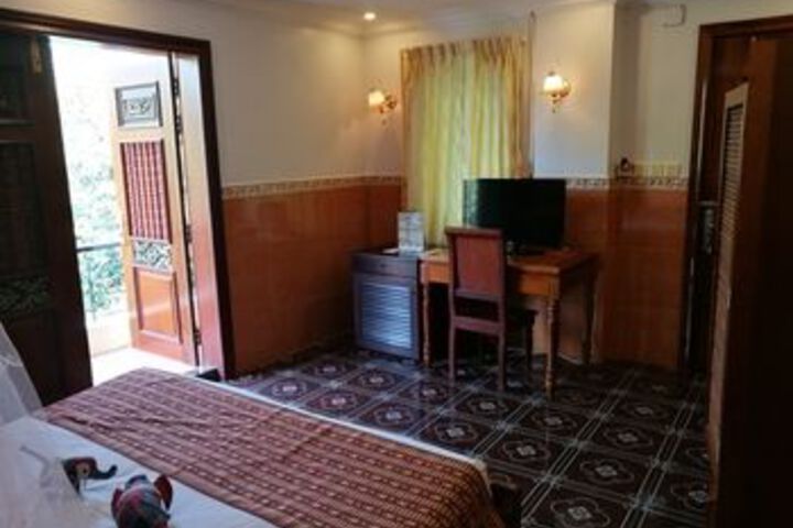 Room 42 of 71