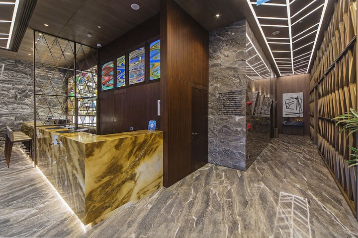 Guest Lobby