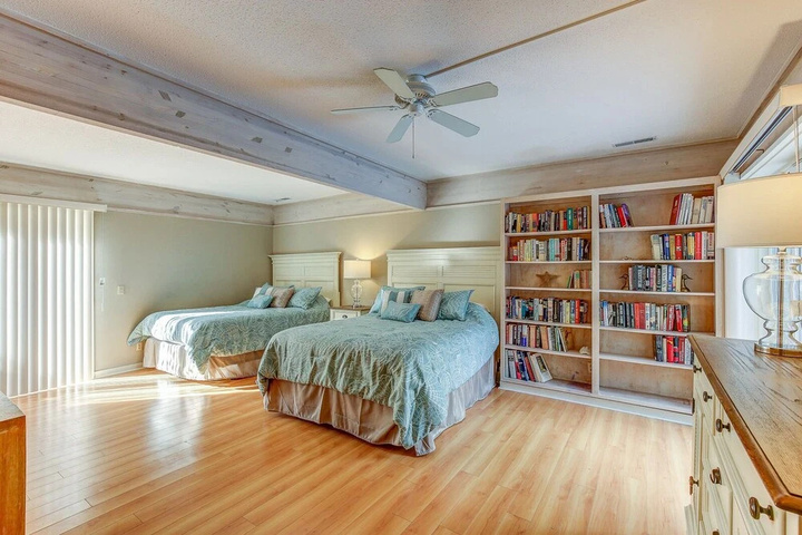 Room 3 of 18