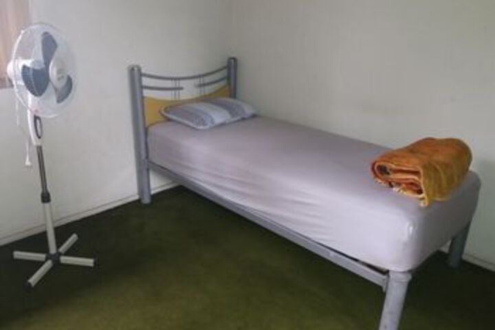 Room 33 of 54