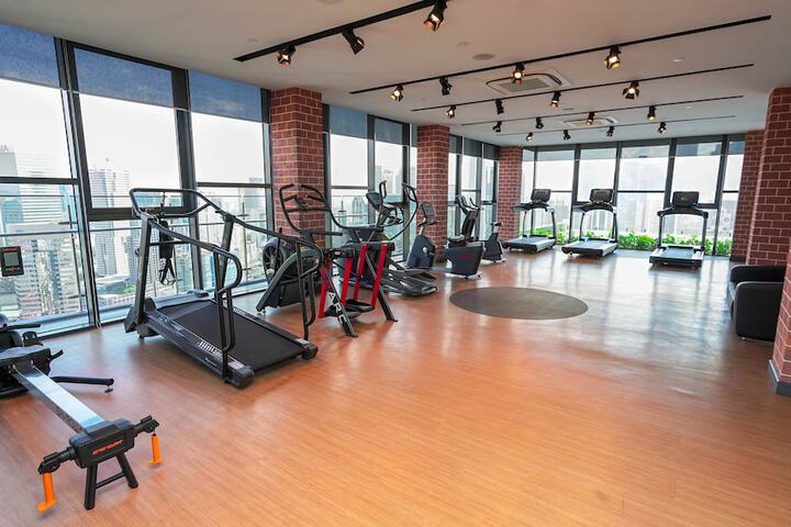 Health and Fitness 65 of 73
