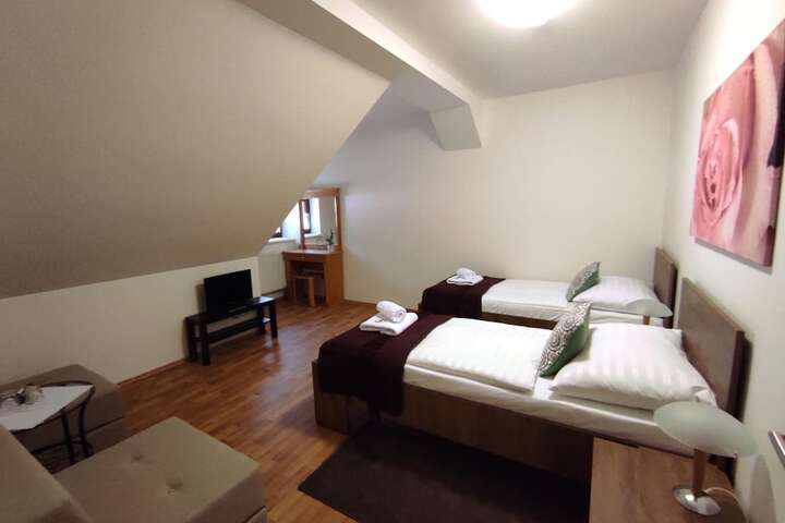 Room 16 of 57