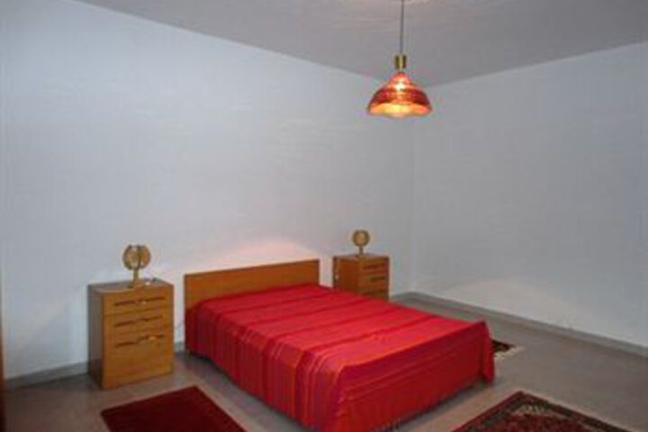 Room 17 of 30