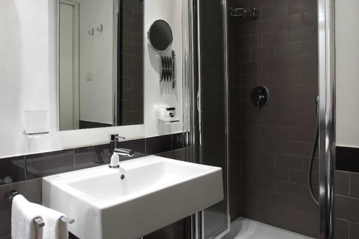 Bath Interior