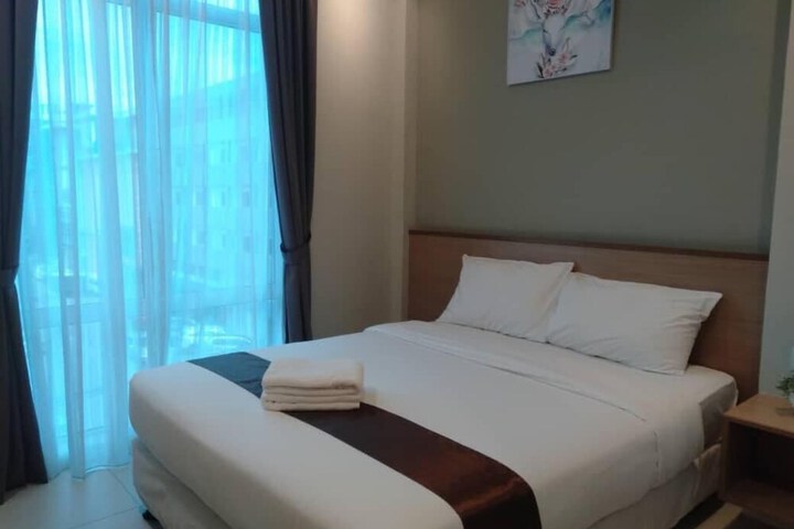 Room 25 of 63