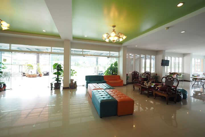 Hotel Interior 4 of 31