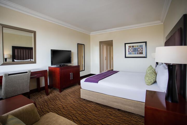 Room 30 of 120