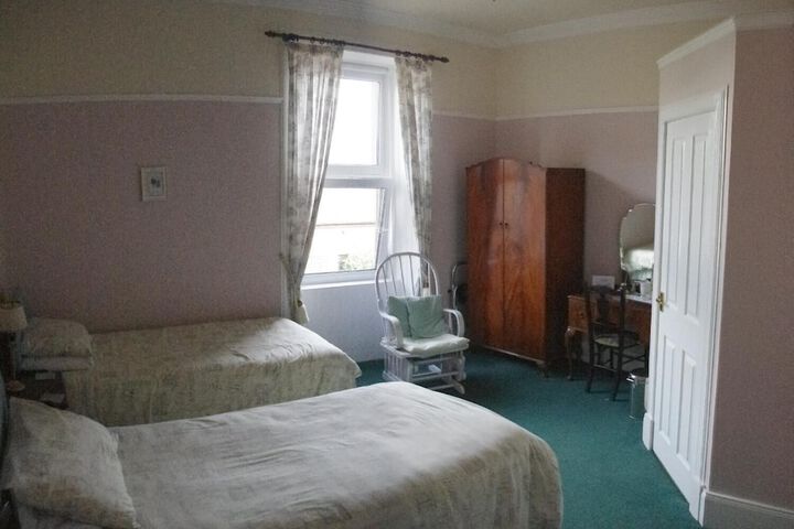 Room 16 of 45