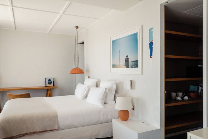 Room 70 of 205