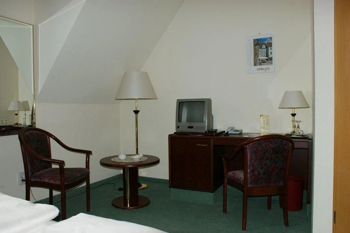 guest_rooms