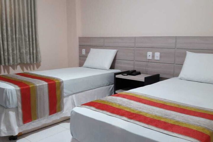 Room 20 of 25
