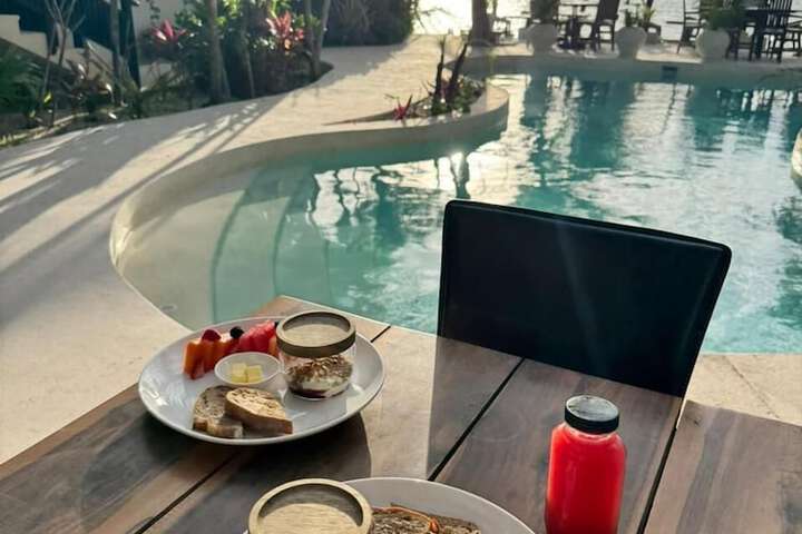 Breakfast/Coffee Service 67 of 81