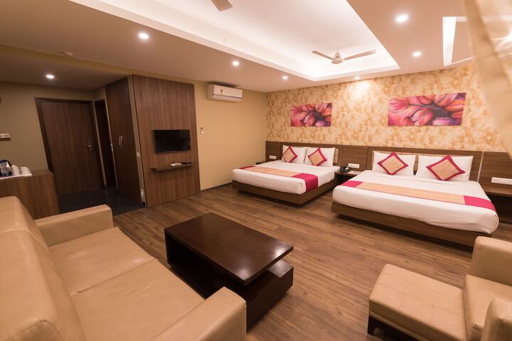 Room 15 of 90